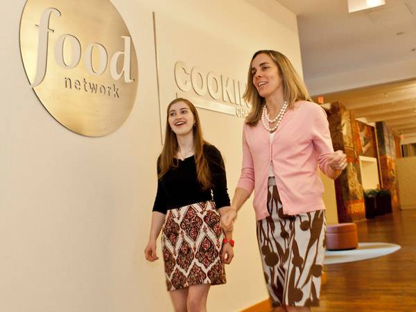 Colgate Alumna and Director Special Projects & Production at the Food Network, Crissy Shropshire talks with Colgate Sophomore, Carlie Lindower who participated in the day in the life program.