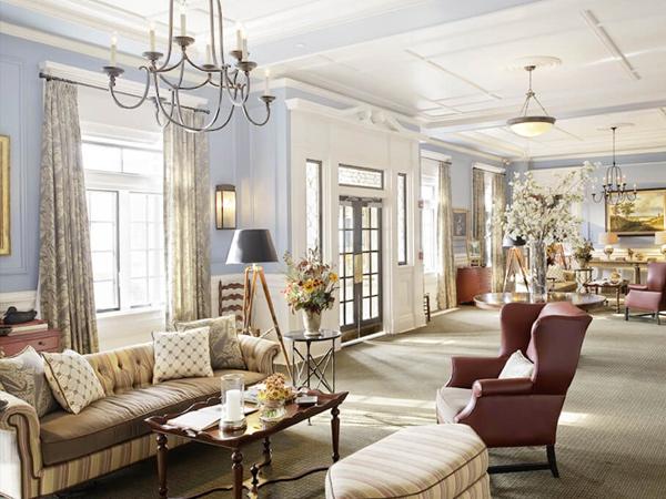 Interior of the Colgate Inn