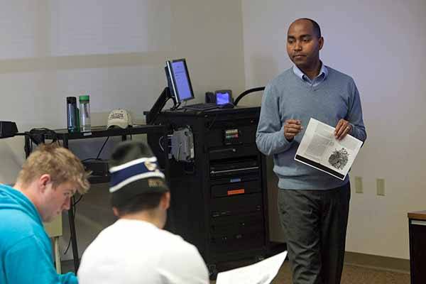 Professor Tsega Etefa lectures a class of students