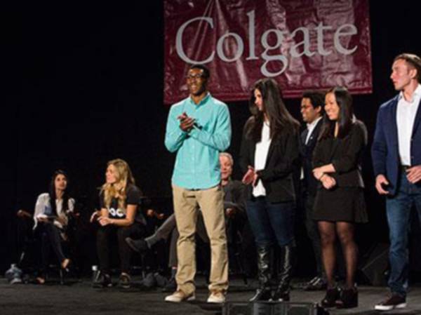 Students presenting to panel