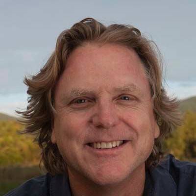 Robert Lair headshot