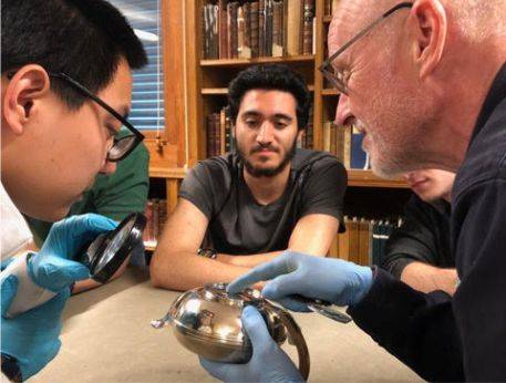 Students from Museum Studies Program