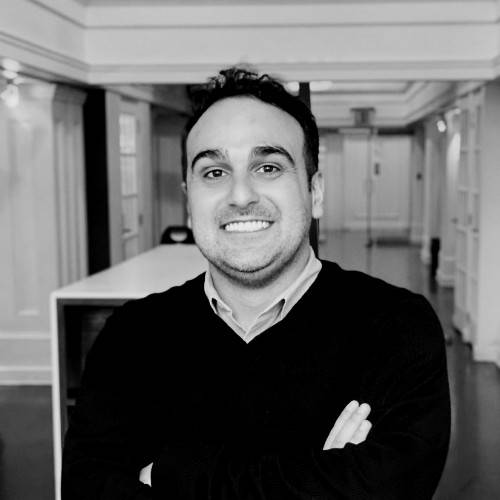 Sam Yazdanseta headshot