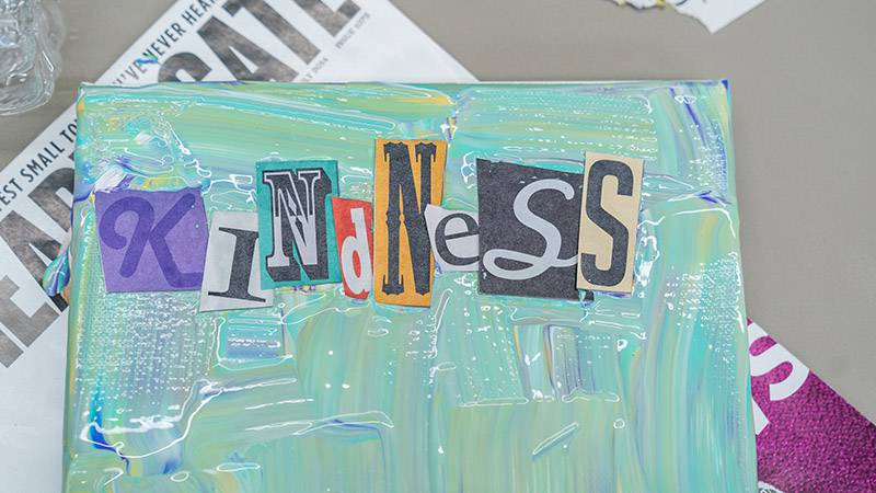 Craft project that says Kindness