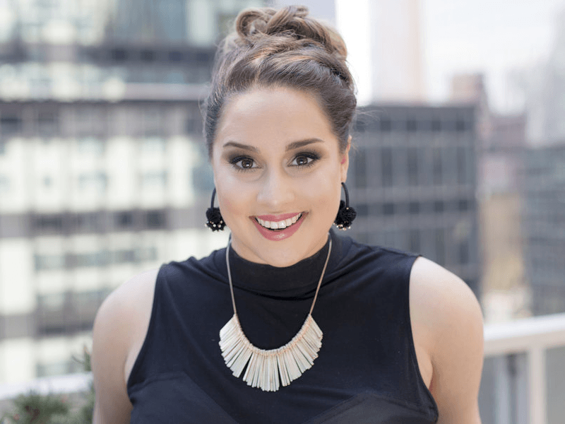 Alayna Palgon Headshot