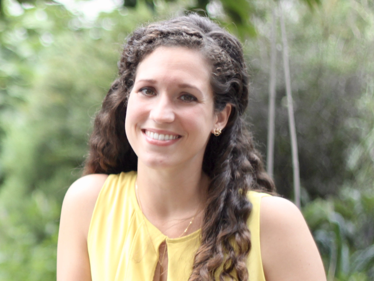 Taylor Buonocore-Guthrie Headshot
