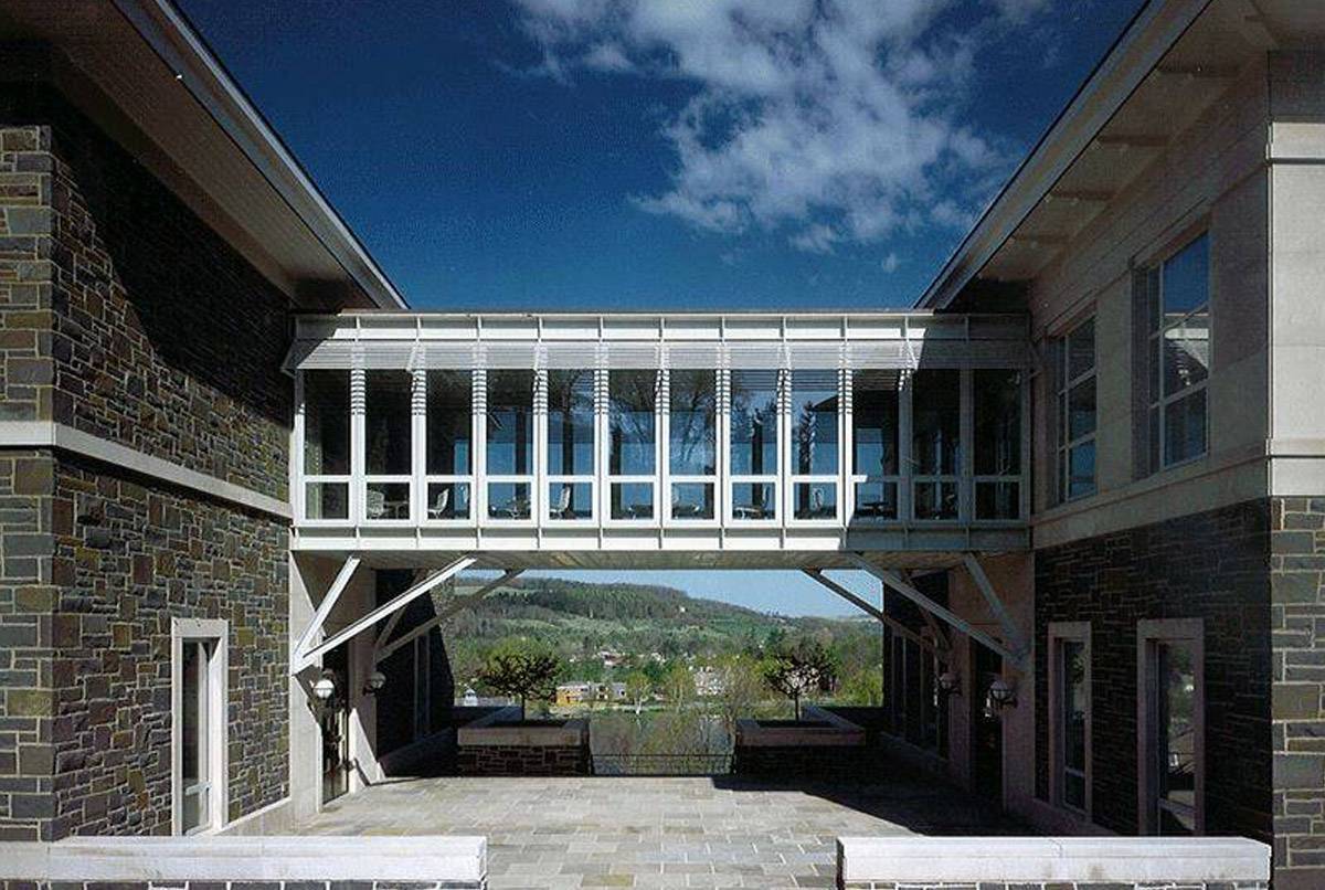 Bridge between Persson Hall