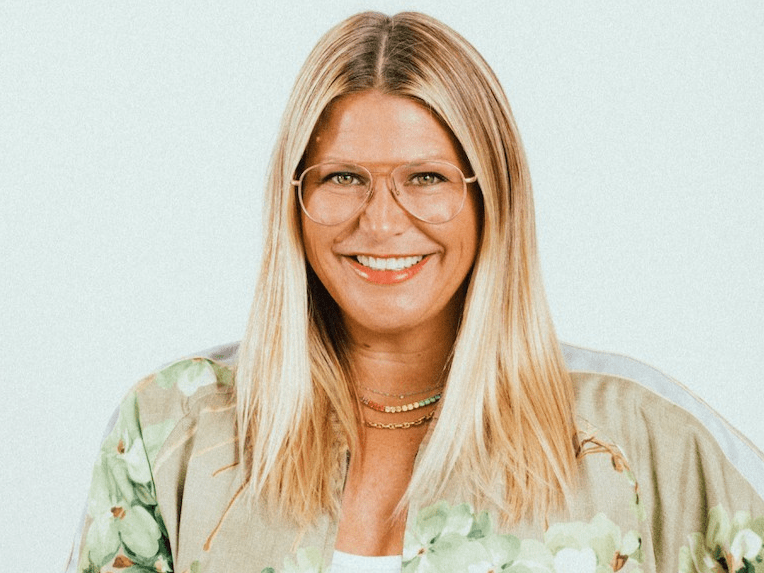 Headshot of alum Alex More