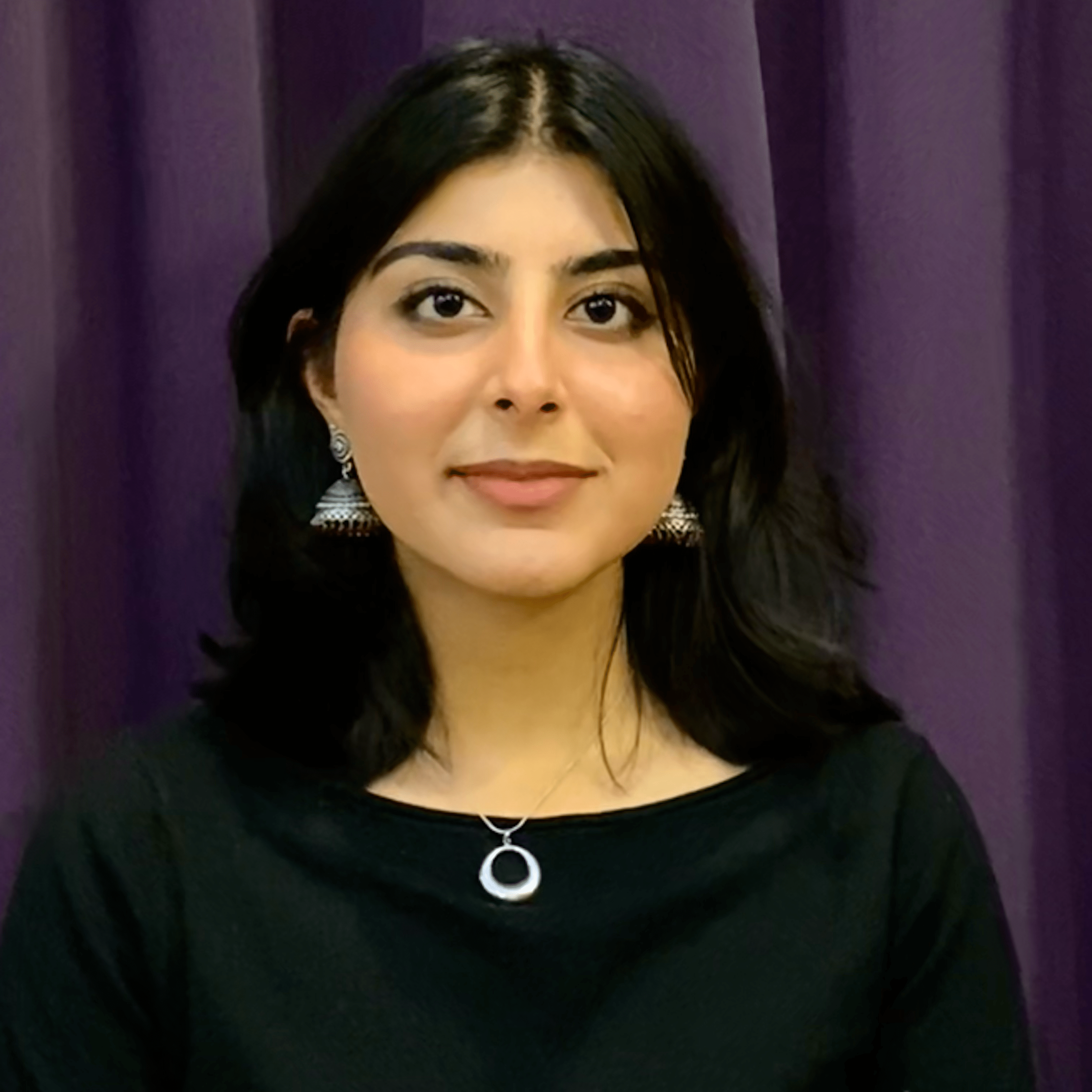 Laika Khan Headshot
