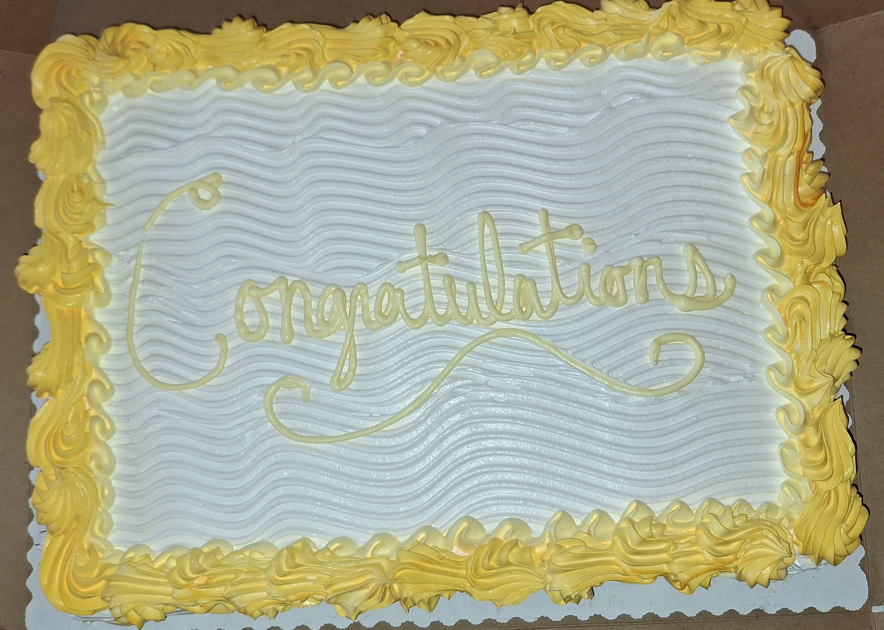 Cake decorated with Congratulations