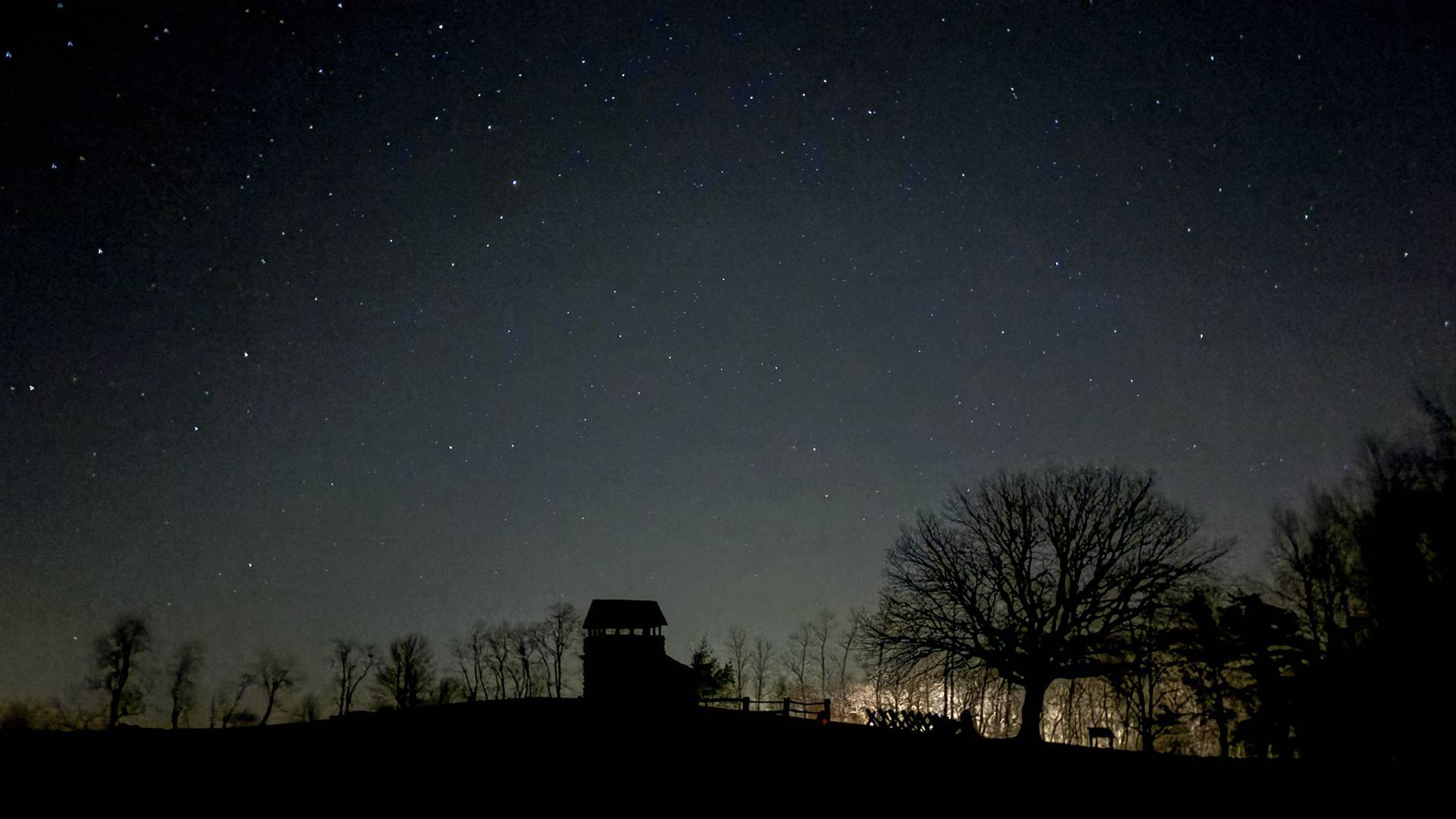 View of the horizon light dome at Groundhog Mountain picnic area near Blue Ridge Parkway milepost 189 (credit: Mike Loranty)